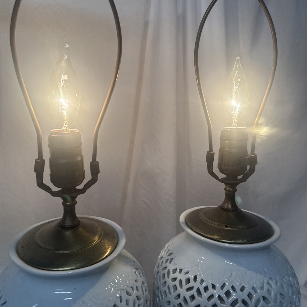 2 VTG Toyo Blanc de Chine Lamp Dual Light MCM Reticulated Ginger Jar Hollywood - Picture 6 of 16